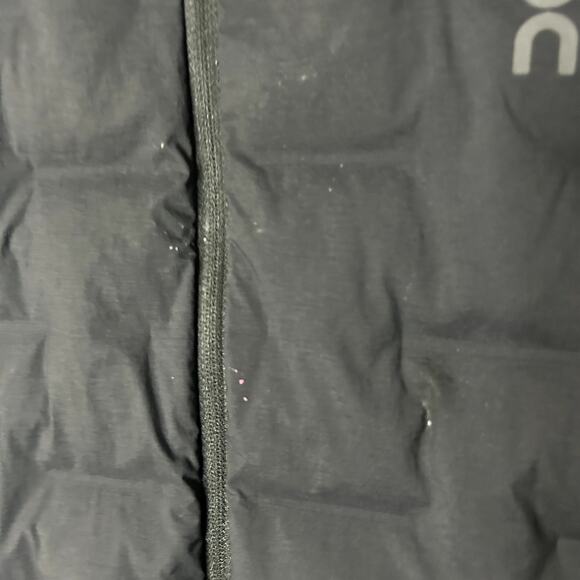 On Cloud Running Climate Jacket High Performance Targeted Insulation XL Black - Picture 7 of 13